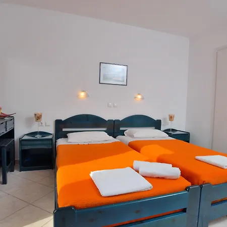 Georgia Mare Naxos City