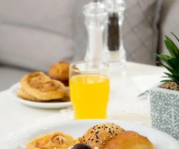 Georgia Mare 3* Naxos City