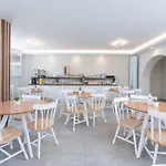 شقة فندقية Georgia Mare 4*