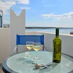 شقة فندقية Georgia Mare 4*