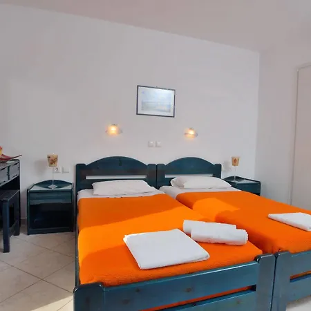 Georgia Mare 公寓式酒店 Naxos City